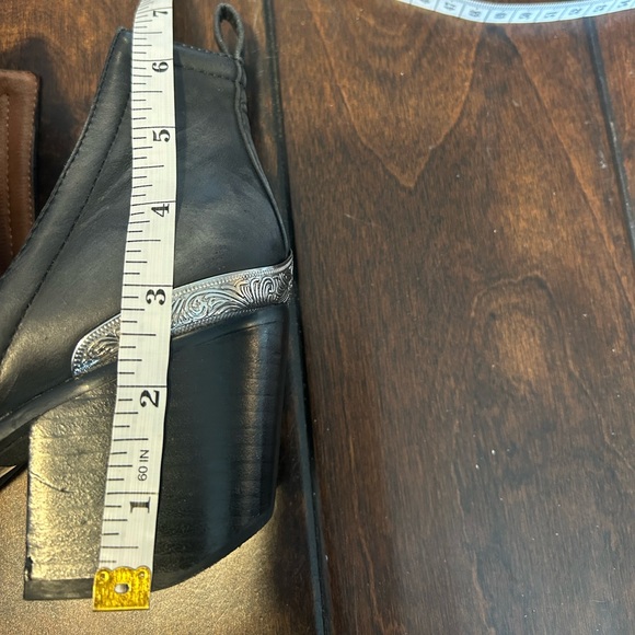 Jeffrey Campbell Cromwell Boot black distressed leather ankle bootie size 6.5 - Picture 10 of 10